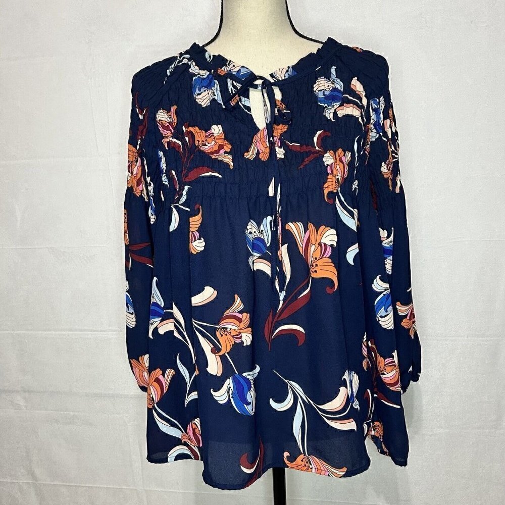 A.n.a Womens Blouse Navy Floral 3/4 Sleeve Tie Neck Smocked Size M